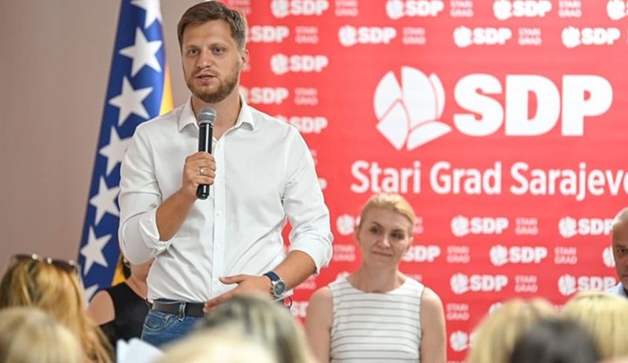 Čengić pozvao na glasanje za opoziv Hadžibajrića na sutrašnjem referendumu