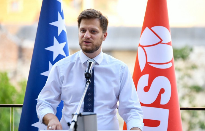 Čengić se oglasio: Ostajem u SDP-u, ne treba mi Schmidt