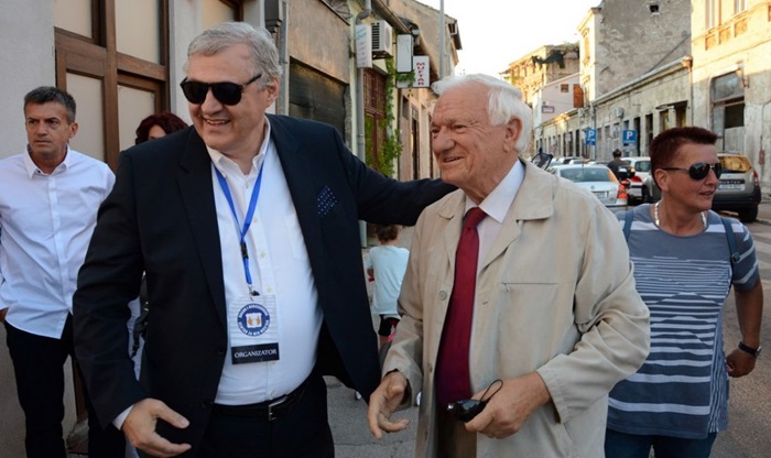 Centar za mir: General Divjak, naš 'Mimar mira' kojim se ova zemlja ponosi