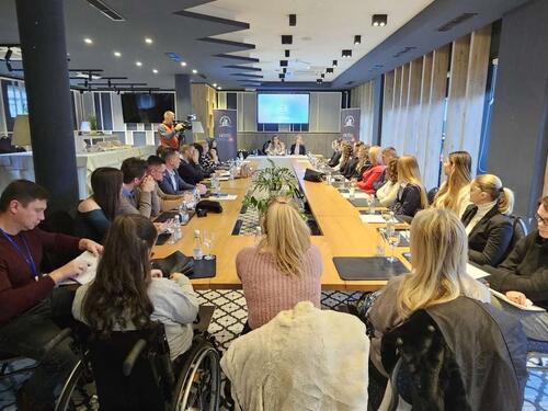 Centar za održivi razvoj 'COR': Zabrinjavajući trend odlaska mladih iz grada Bihaća