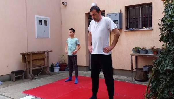 Centar za sport i rekreaciju Općine Centar za građane pripremio online trening