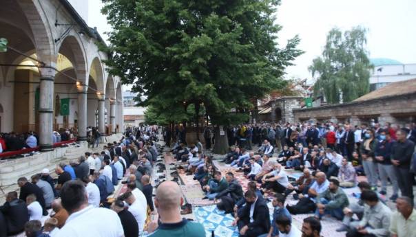 Centralna bajramska svečanost održana u Gazi Husrev-begovoj džamiji