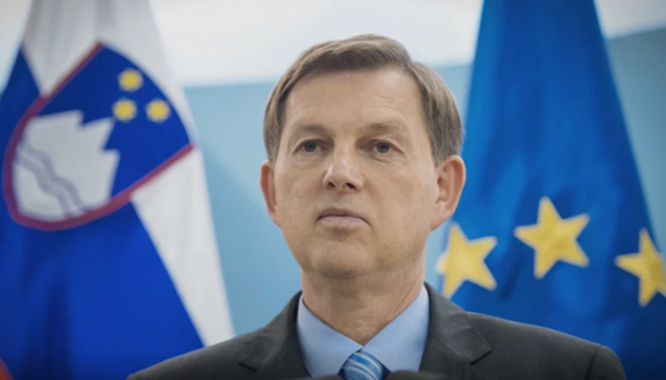 Cerar istupio iz stranke koju je osnovao