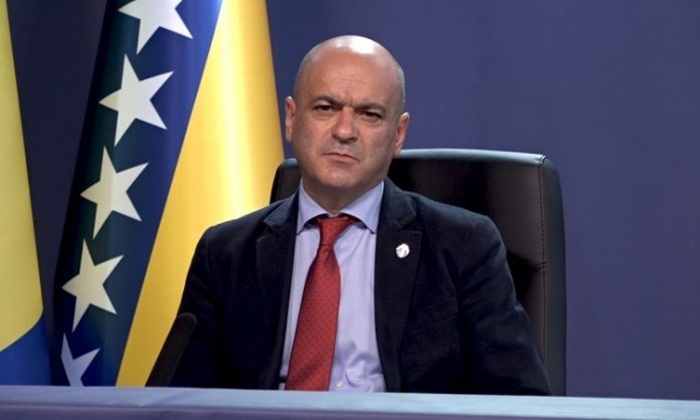 Čerkez: Djeca od 6 do 10 ne moraju nositi maske tokom nastave