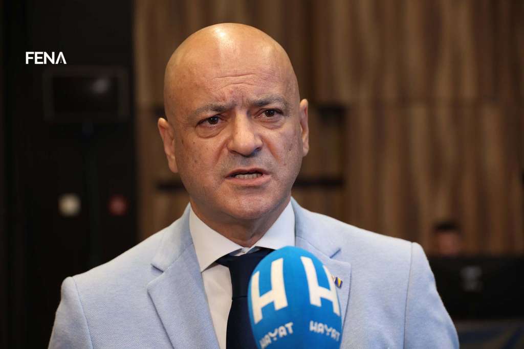 Čerkez: Došlo vrijeme da proglasimo kraj epidemije koronavirusa u BiH