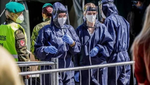 Češka prvi put registrovala više od 700 zaraženih u jednom danu