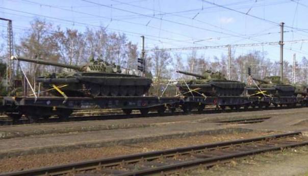 Češka Ukrajini šalje tenkove, raketne bacače i artiljeriju