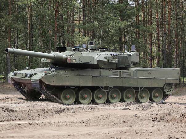 Češka vlada odobrila kupovinu 44 tenka Leopard 2A8