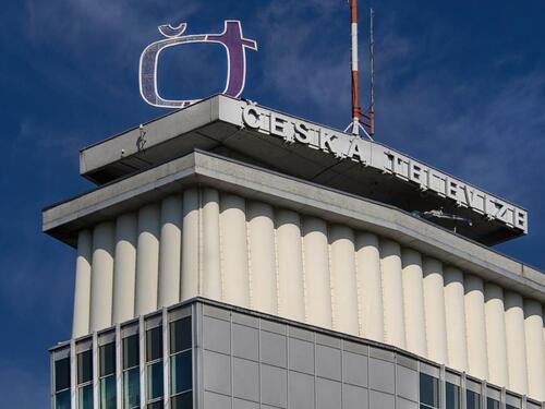 Češka vlast reže finansiranje javnih medija: Udar na nezavisnost?
