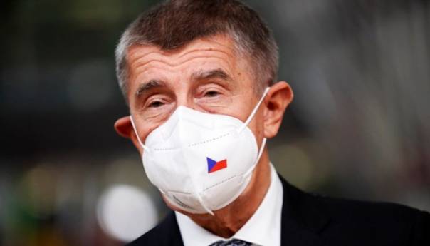 Češki premijer: Morat ćemo pooštriti mjere, trenutne ne djeluju