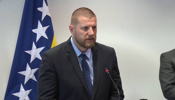 Čestitka Ismira Juske povodom Dana Armije RBiH