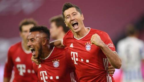 Četiri gola Lewandowskog u pobjedi Bayerna 4:3 nad Herthom