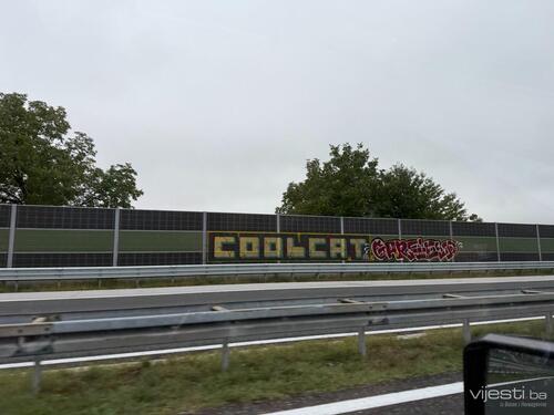 Četiri grafita na bukobranima kod Visokog: Šteta 35 hiljada KM