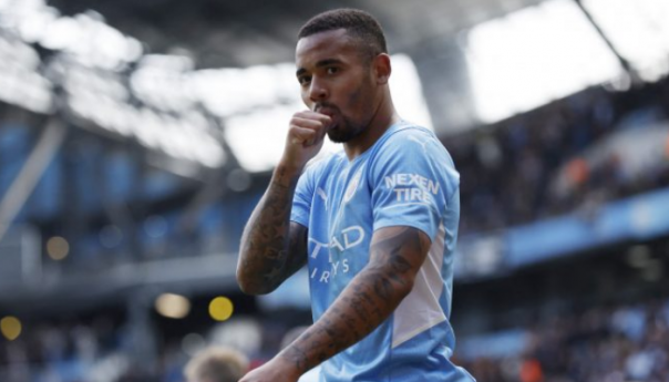 Četiri komada Jesusa za rutinu Cityja, Svrake u seriji