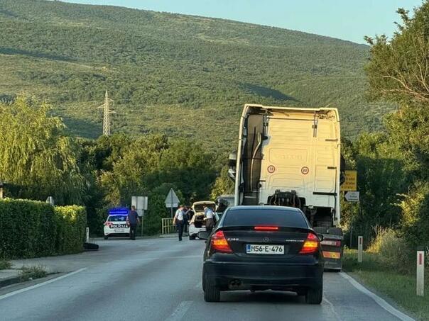 Četiri osobe povrijeđene nakon sudara kod Mostara
