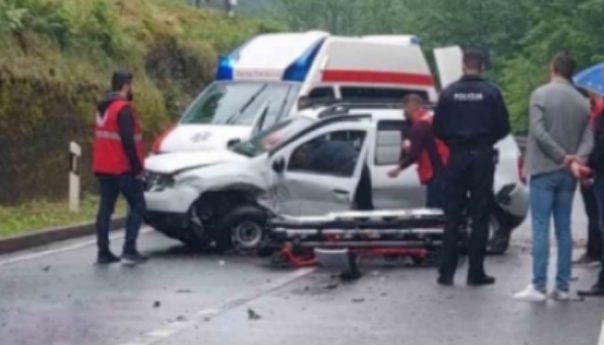 Četiri osobe povrijeđene u sudaru u Srbljanima