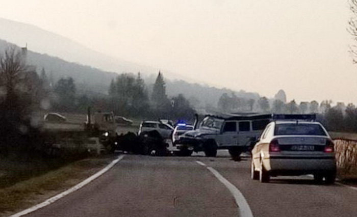 Četiri osobe smrtno stradale u saobraćajnoj nesreći kod Livna