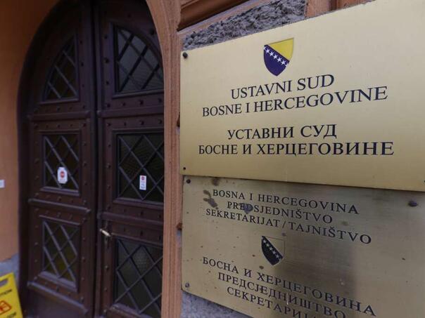 Poslanici traže blokadu zaključaka NSRS: Ustavni sud na potezu