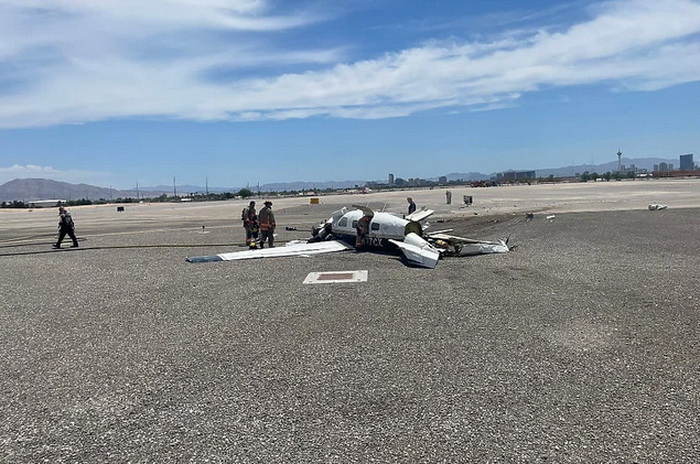 Četvoro poginulih u sudaru dva aviona u Las Vegasu