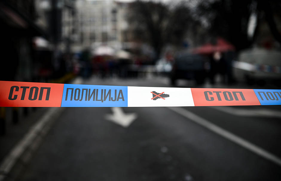 Četvoro poginulih u sudaru kombija i kamiona kod Loznice