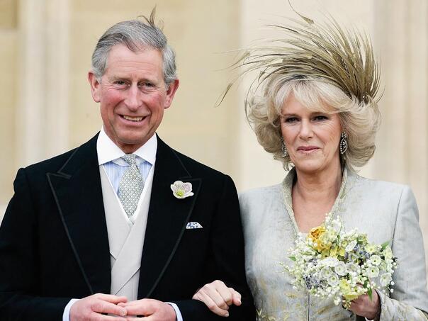 Charles i Camilla idu u Vatikan
