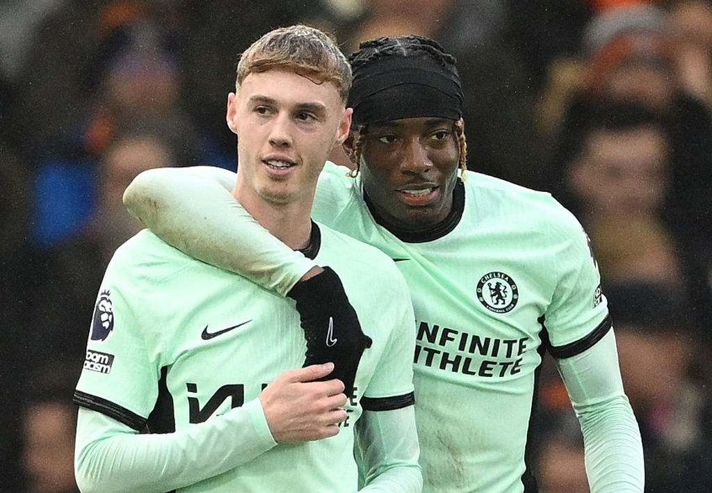 Chelsea u ludoj utakmici vodio sa 3:0, pa se grčevito branio protiv Lutona