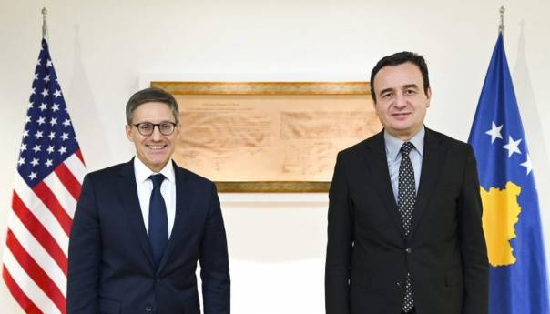 Chollet ohrabruje Kurtija da prihvati prijedlog EU