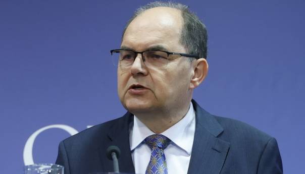 Christian Schmidt nametnuo izmjene Izbornog zakona BiH