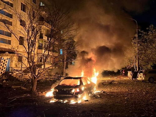 Cijela Ukrajina pod uzbunom: Rusi nastavili sa zračnim napadima