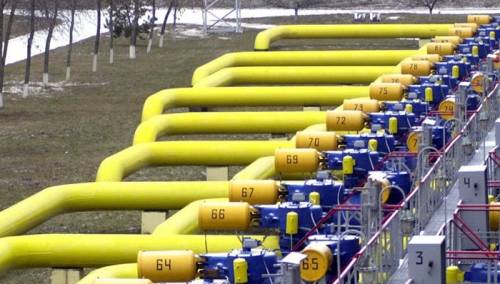 Cijena gasa u Evropi pala na oko 2.400 dolara