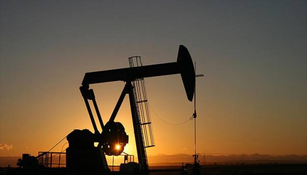 Cijene nafte porasle drugu sedmicu zaredom, više od 3 posto