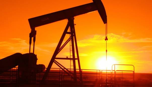 Cijene nafte porasle zbog nastavka slabljenja dolara