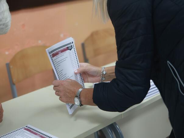 CIK BiH naredio kontrolno brojanje na 246 biračkih mjesta