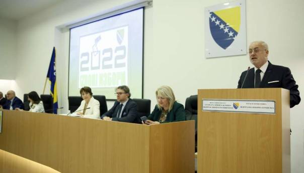 CIK BiH: Nećemo učestvovati u kršenju zakona, niko nije iznad Ustava
