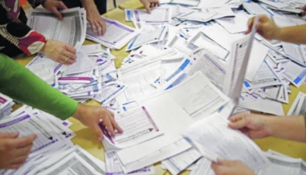 CIK BiH: Poništeni izbori u Srebrenici i Doboju