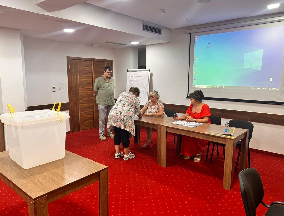 CIK BiH započeo edukativnu kampanju birača: Prva simulacija održana u Banjoj Luci
