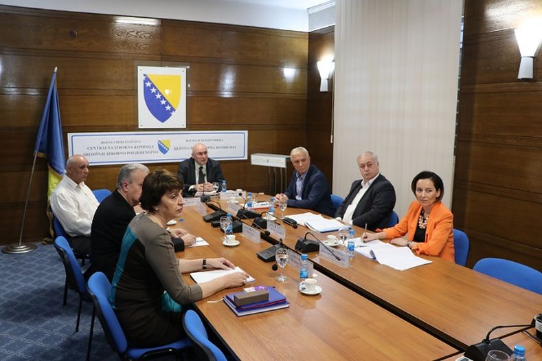 CIK kaznio stranke i kandidate: SNSD, SDA, Stevandić...