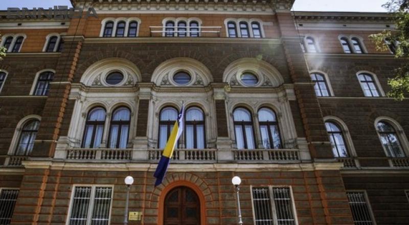 CIK obradio tek pola birališta, stvarni rezultati su drugačiji