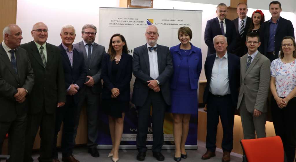 CIK proveo izbore transparentno i u zakonskim rokovima