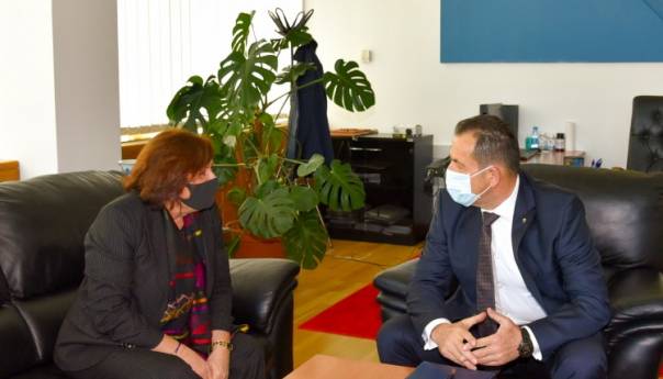 Cikotić i ambasadorica Francuske Toudic: Borba protiv sigurnosnih prijetnji
