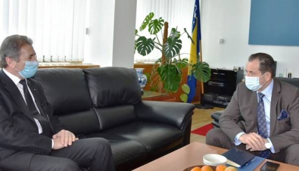 Cikotić i Namoor o sigurnosnim izazovima i bilateralnim odnosima