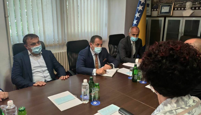 Cikotić i Ružnić: Upravljati migrantskom krizom