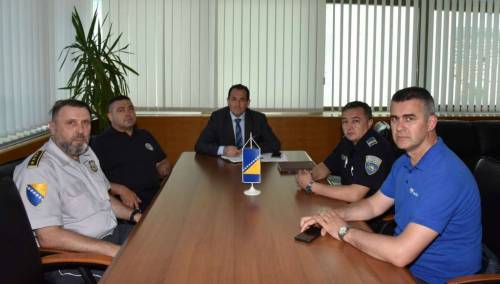Cikotić podržao zahtjeve za poboljšanje statusa policijskih službenika
