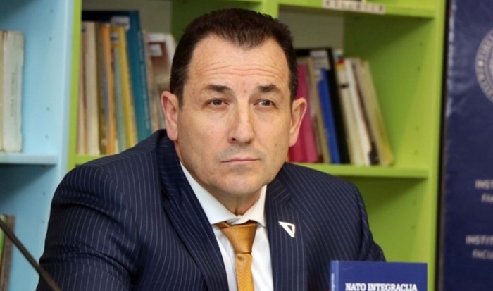 Cikotić s komandantom štaba NATO-a i ambasadorima Austrije, S. Arabije i UNHCR-a
