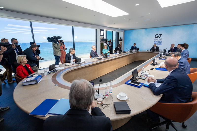 Cilj EU do kraja 2021. izvesti 700 miliona doza vakcina