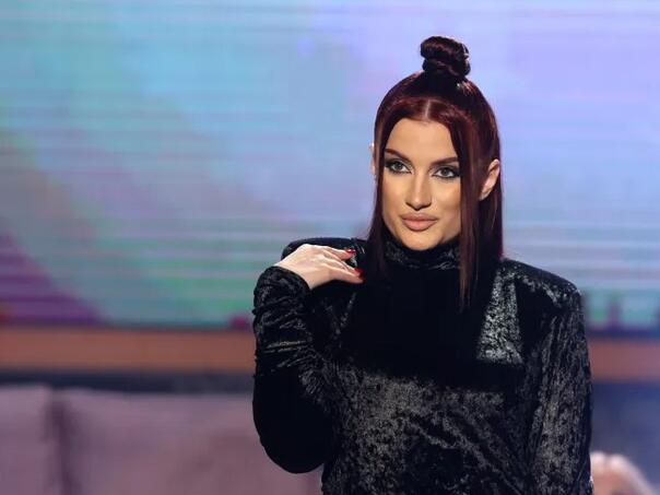 Čime se bavila Barbara Bobak prije karijere pjevačice? "I dalje sam pod kirijom..."