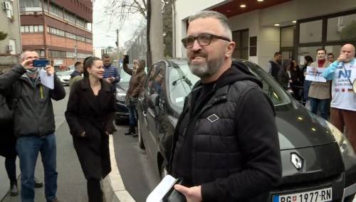 Cirkus: Urednik Informera otišao u zatvor, Dveri mu davali sapun