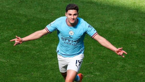 City golom Alvareza slavio u derbiju protiv Chelsea