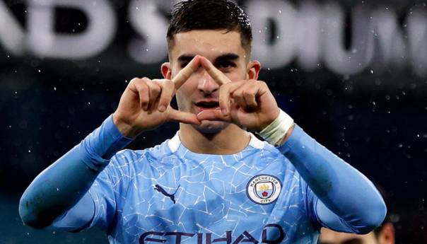 City siguran na Etihadu, Everton slomio otpor Sheffielda
