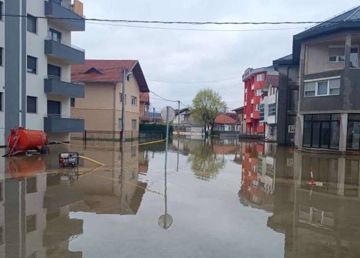 Civilna zaštita: Stanje sa poplavama u USK se stabilizira